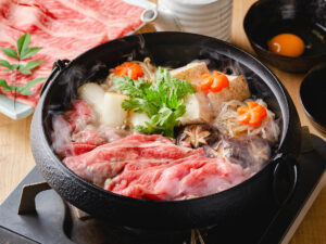 全国ご当地グルメ食べ歩き旅！人気観光地をご紹介