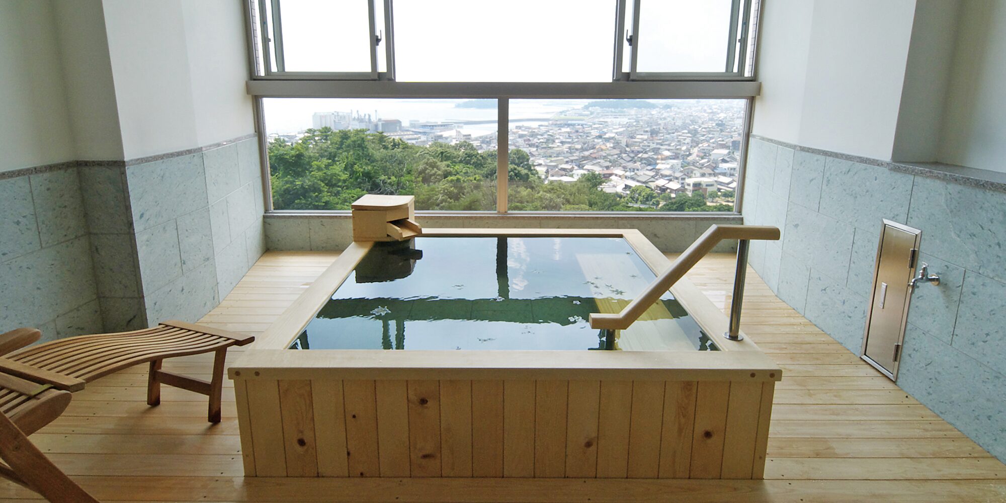 サンヒルズ三河湾